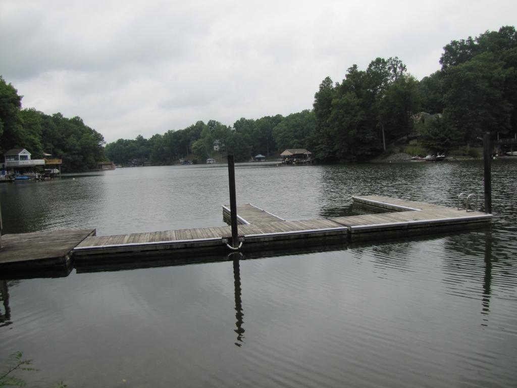 110 Old Post Road Moneta, VA 24121 - Photo 69 of 99 Waterfront Day Use Area-7