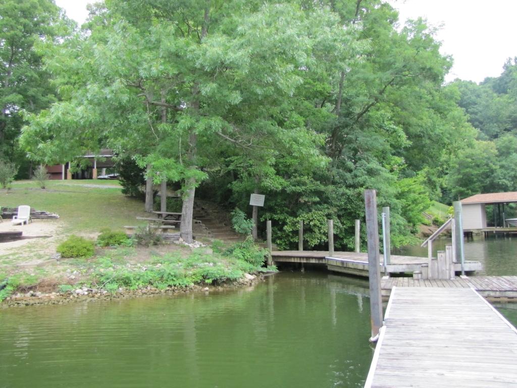 110 Old Post Road Moneta, VA 24121 - Photo 74 of 99 Waterfront Day Use Area-1