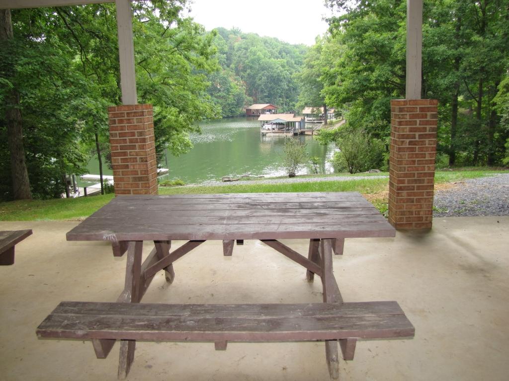 110 Old Post Road Moneta, VA 24121 - Photo 78 of 99 Waterfront Pavilion- Picnic Area