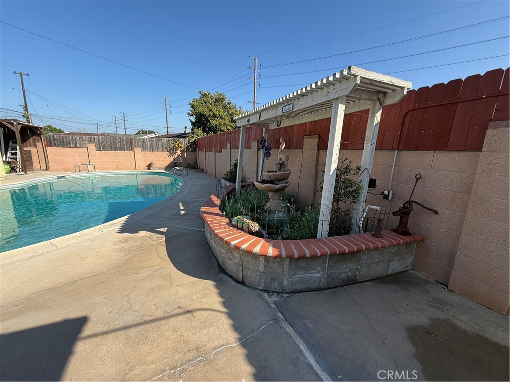 110 Rigsby Street La Habra, CA 90631 - Photo 29 of 41 Waterfall and garden space