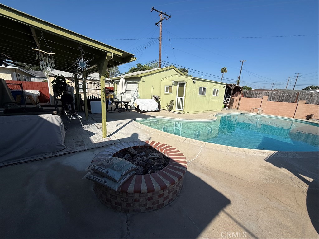 110 Rigsby Street La Habra, CA 90631 - Photo 31 of 41 Entertainer's Dream backyard