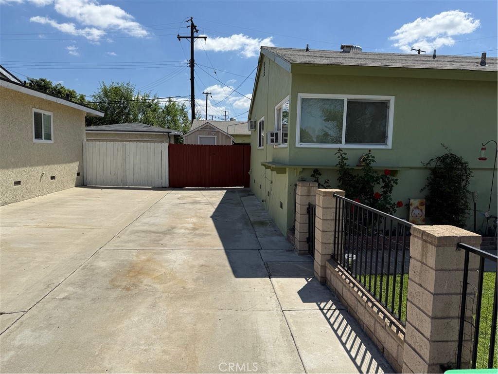 110 Rigsby Street La Habra, CA 90631 - Photo 7 of 41 Long Driveway, right side, left side belongs to neighbors house.