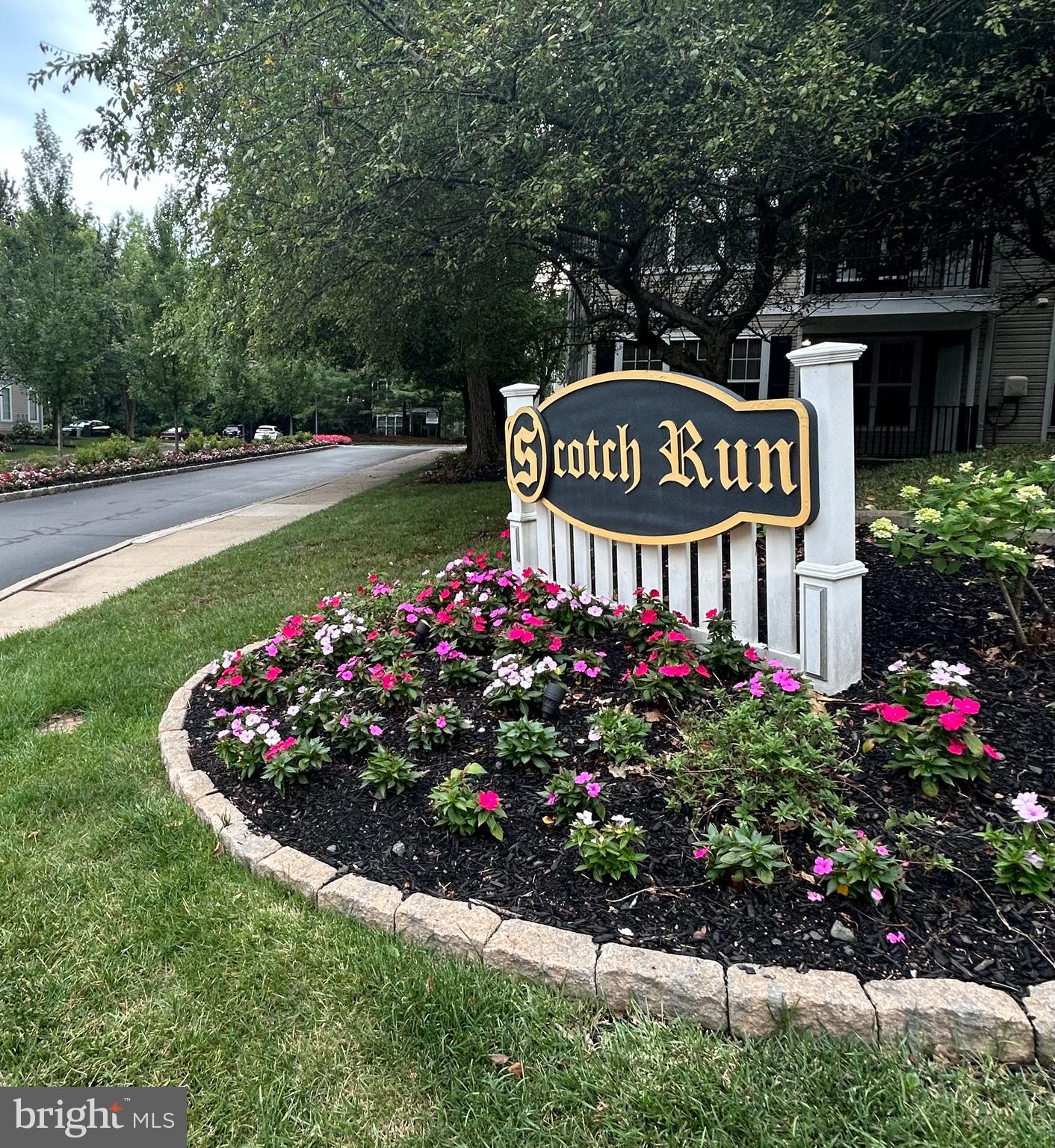 111 Kyle Way Ewing, NJ 08628 - Photo 1 of 25 Scotch Run Entrance