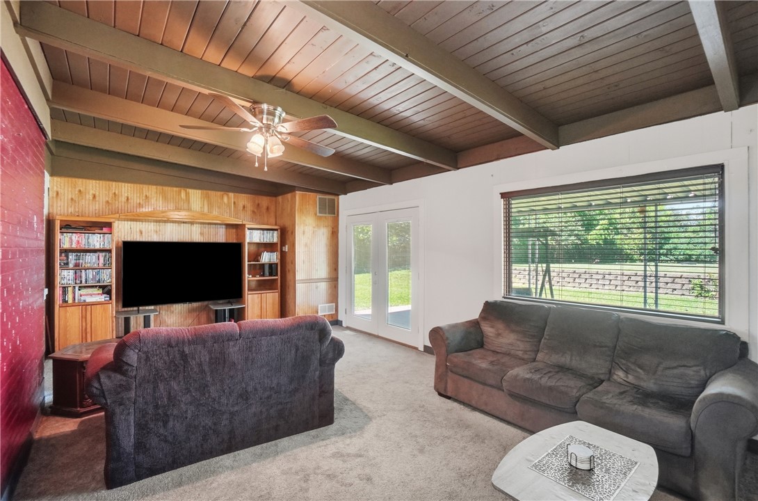 2553 Derr Road Springfield, OH 45503 - Photo 17 of 56