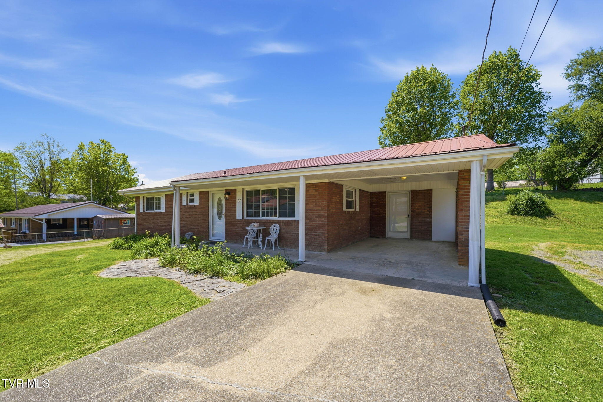 212 Alderman Drive Greeneville, TN 37745 - Photo 18 of 28 21-web-or-mls-212 Alderman Dr-3