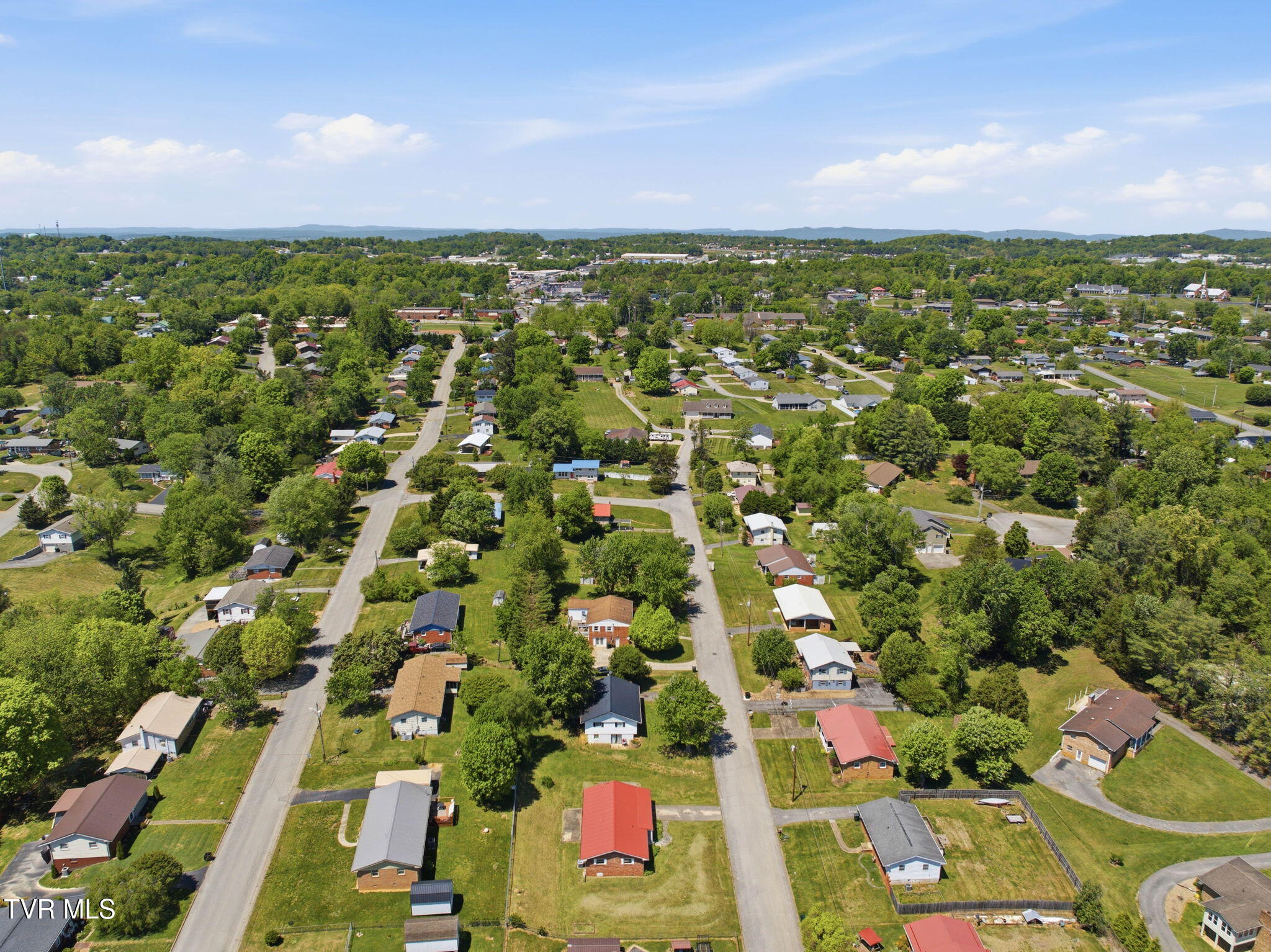 212 Alderman Drive Greeneville, TN 37745 - Photo 27 of 28 19-web-or-mls-212 Alderman Dr-26