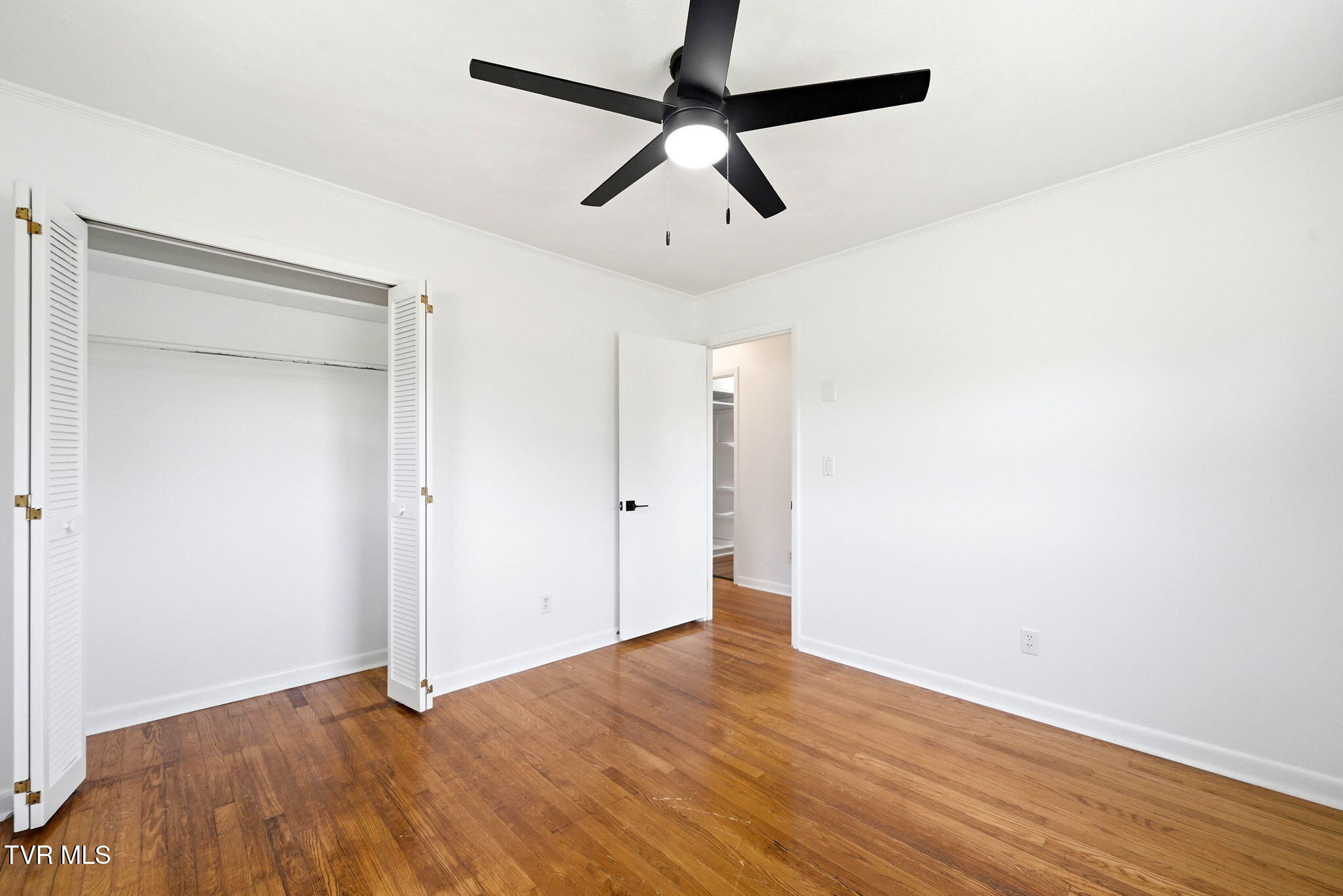212 Alderman Drive Greeneville, TN 37745 - Photo 6 of 28 9-web-or-mls-212 Alderman Dr-17