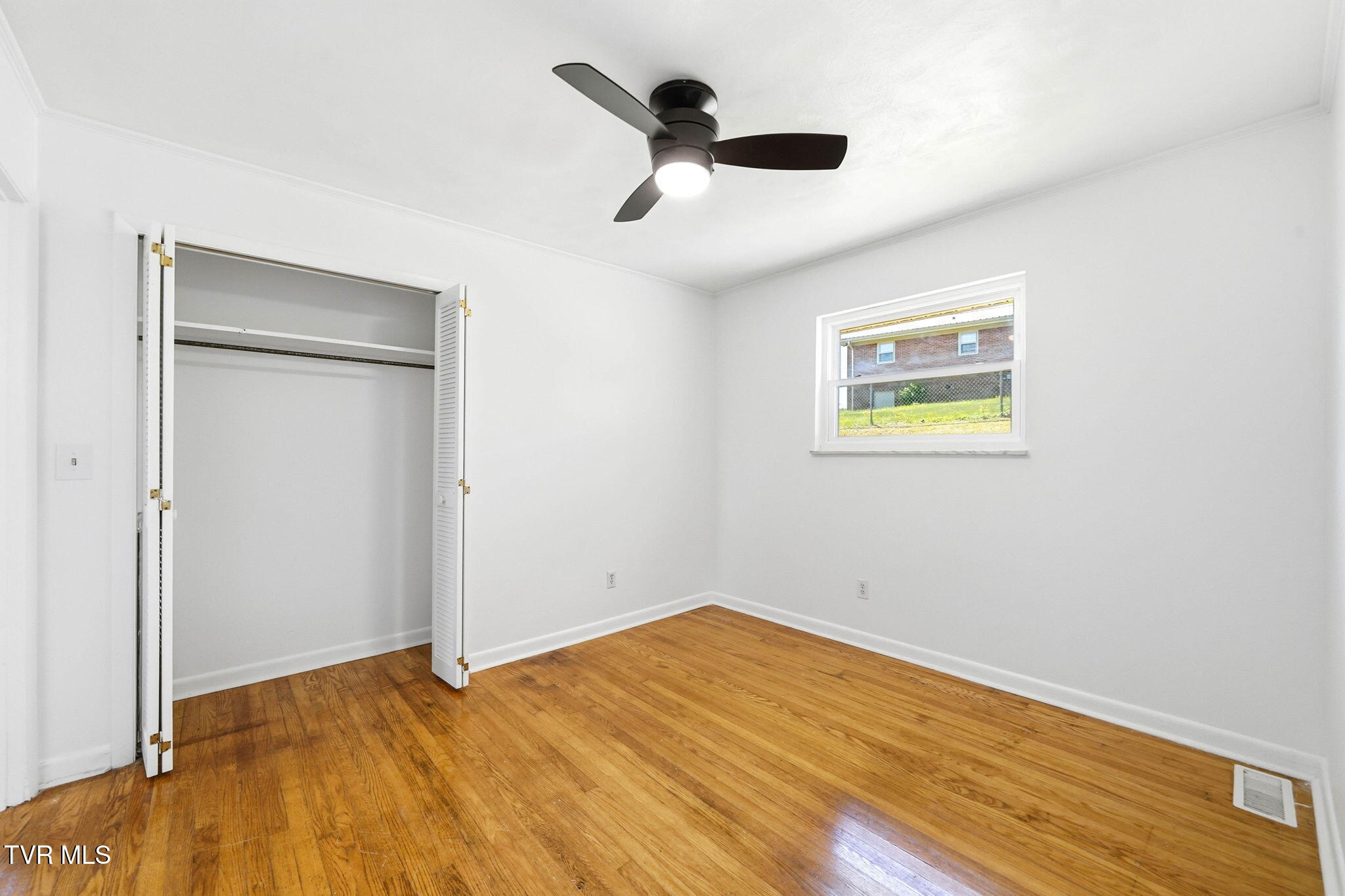 212 Alderman Drive Greeneville, TN 37745 - Photo 9 of 28 7-web-or-mls-212 Alderman Dr-15