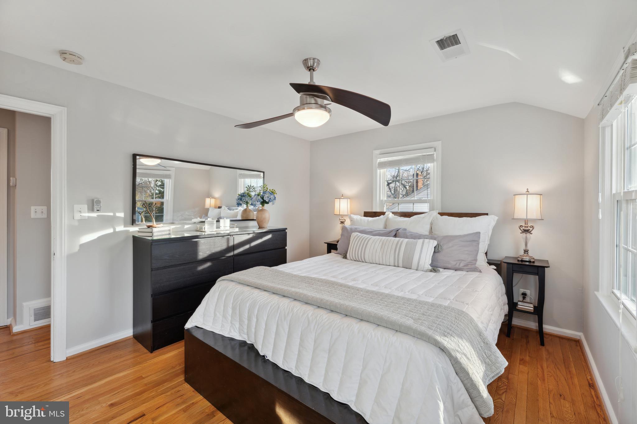 5921 Monticello Road Alexandria, VA 22303 - Photo 23 of 40 Freshly painted, impeccable hardwood floors