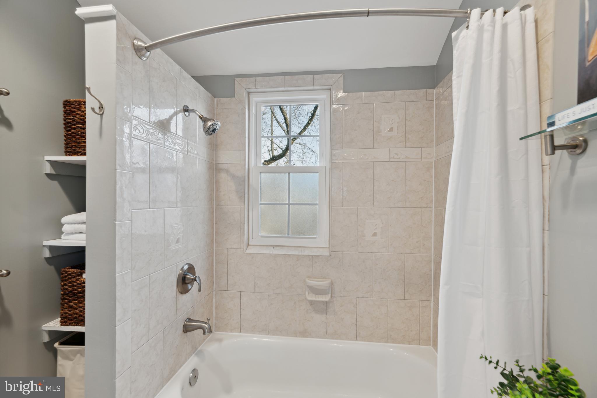 5921 Monticello Road Alexandria, VA 22303 - Photo 27 of 40 Full updated hall bath with shower tub