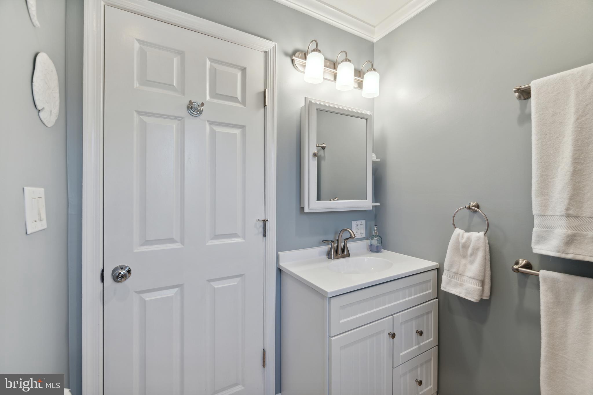5921 Monticello Road Alexandria, VA 22303 - Photo 28 of 40 Updated vanity