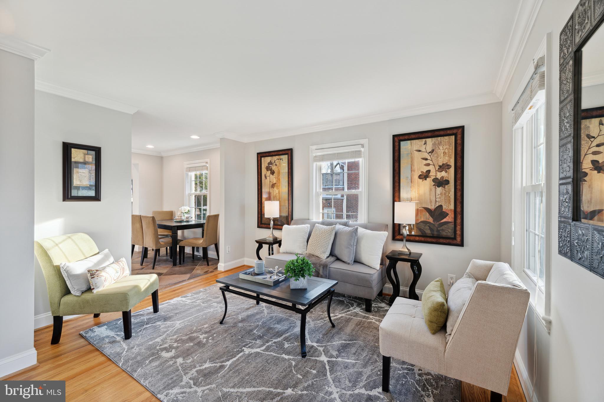 5921 Monticello Road Alexandria, VA 22303 - Photo 6 of 40 Inviting living room with tons of natural light