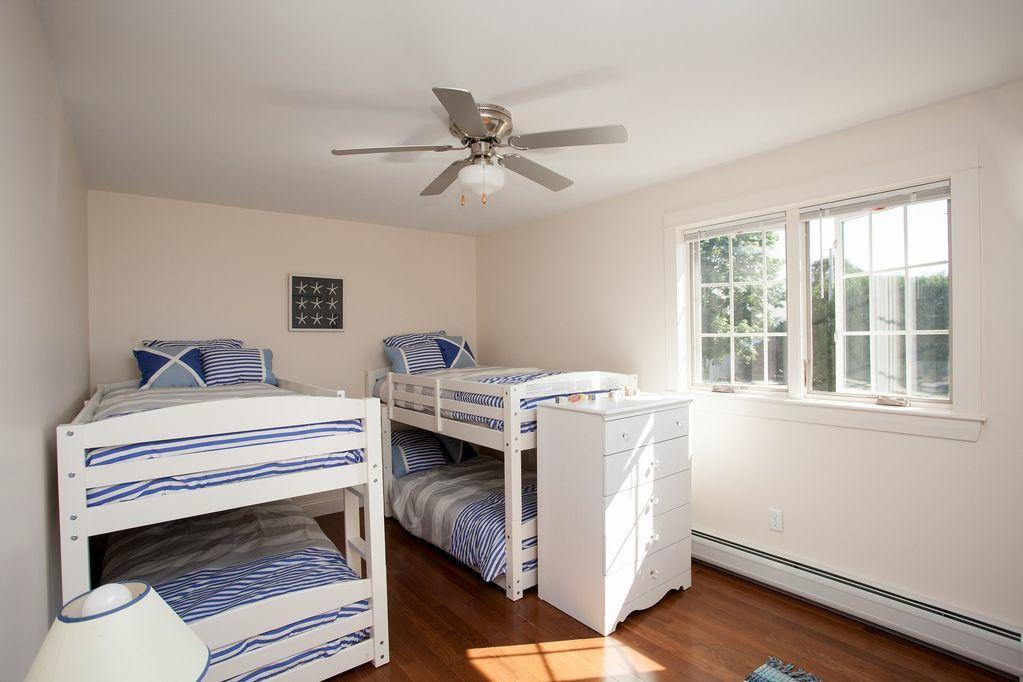 41-42 Juniper Road York, ME 03909 - Photo 27 of 38 Bunk Room!