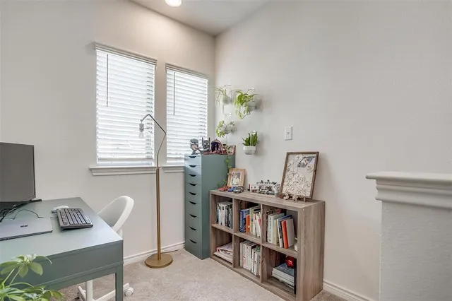 $414,999 | 207 Athenia Drive, Fort Worth, TX 76114