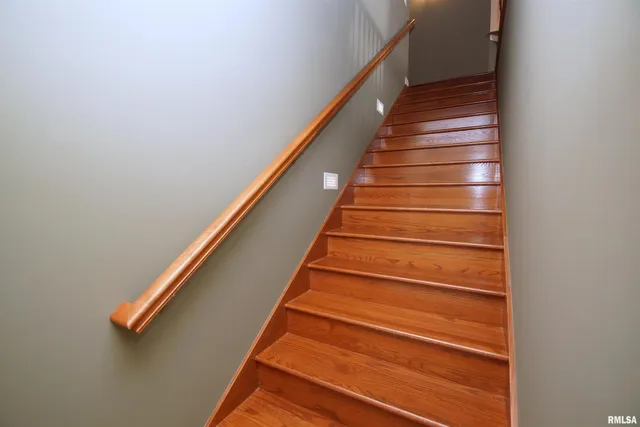 $465,000 | 5529 Baraboo Court, Davenport, IA 52804