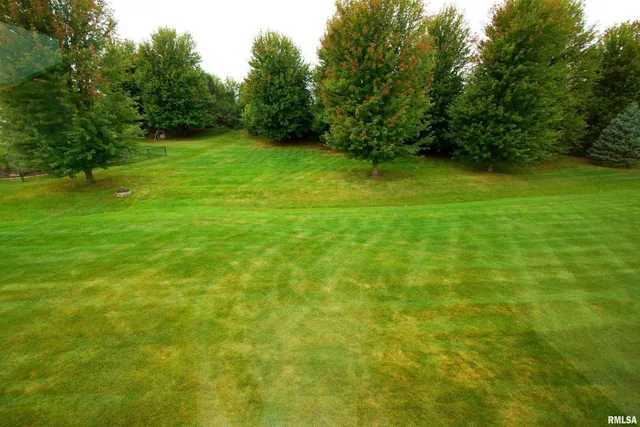 $465,000 | 5529 Baraboo Court, Davenport, IA 52804