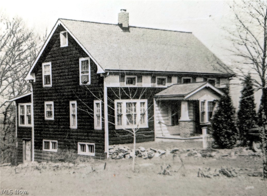2945 Hillside Road Independence, OH 44131 - Photo 3 of 35 It was converted into a Colonial Home in the late 1940's.