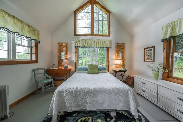 $699,000 | 613 Mayhew Turnpike, Unit 227024 & 227023, Plymouth, NH 03264