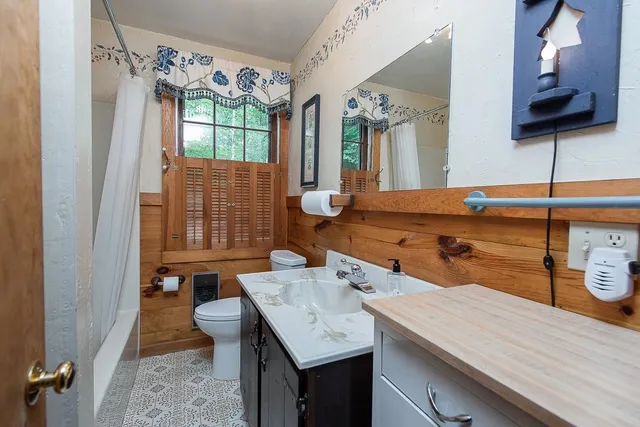 $699,000 | 613 Mayhew Turnpike, Unit 227024 & 227023, Plymouth, NH 03264