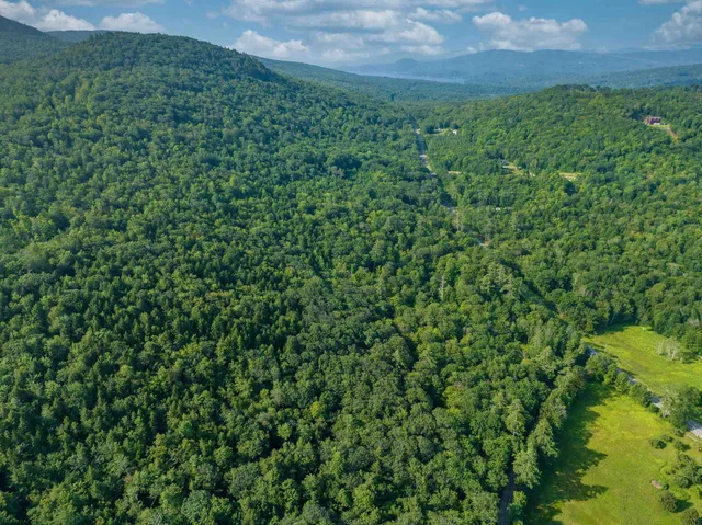 $699,000 | 613 Mayhew Turnpike, Unit 227024 & 227023, Plymouth, NH 03264