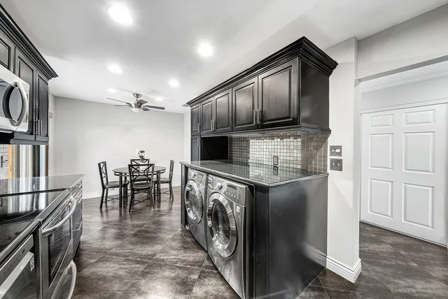 a view of workspace with windows