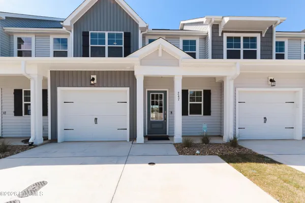 $2,400 | 247 Cline Way, Unit 113, Beaufort, NC 28516
