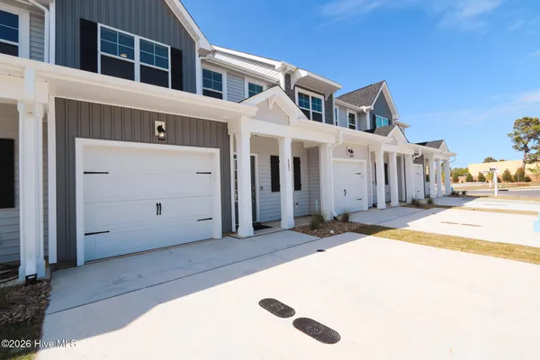 $2,400 | 247 Cline Way, Unit 113, Beaufort, NC 28516