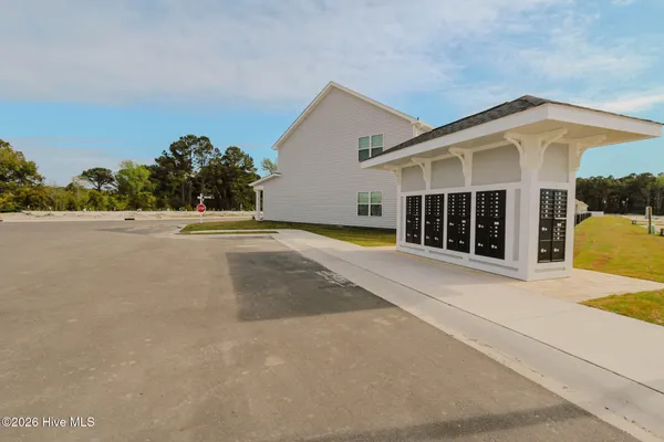 $2,400 | 247 Cline Way, Unit 113, Beaufort, NC 28516