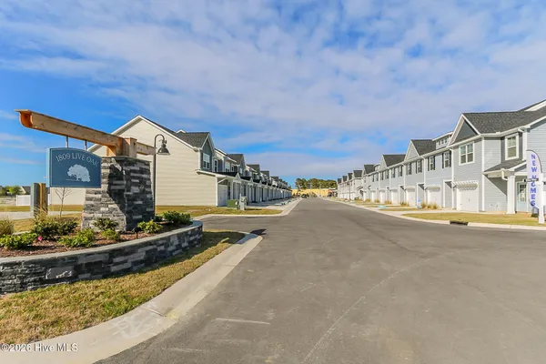 $2,400 | 247 Cline Way, Unit 113, Beaufort, NC 28516