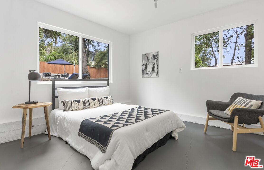 5228 Eagle Rock Boulevard Los Angeles, CA 90041 - Photo 41 of 51 a bedroom with a large bed and a window