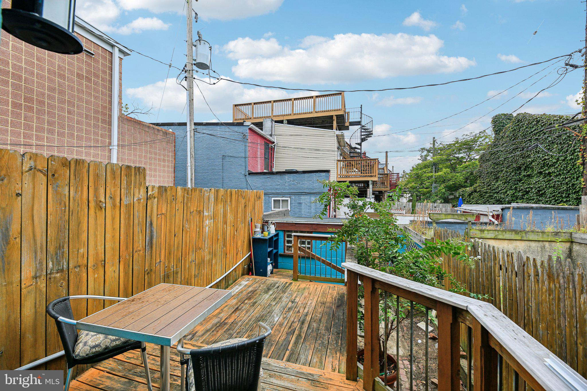 2341 Eastern Avenue Baltimore, MD 21224 - Photo 24 of 43 a balcony view with a seating space