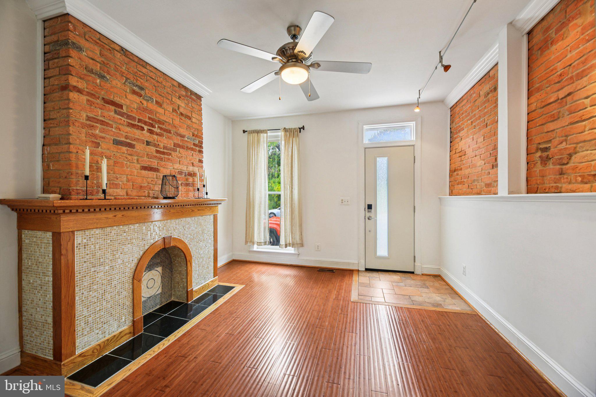 2341 Eastern Avenue Baltimore, MD 21224 - Photo 6 of 43 a view of livingroom with washer and dryer