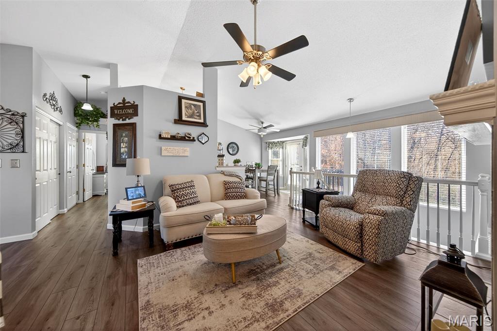 2361 Arkansas Drive High Ridge, MO 63049 - Photo 2 of 21