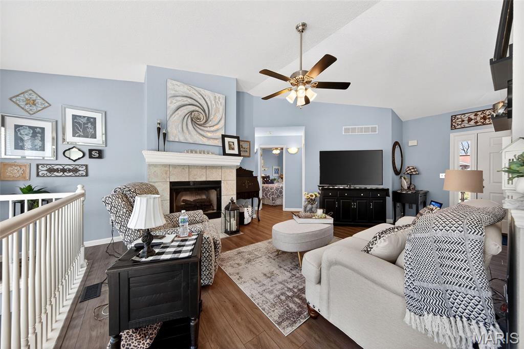 2361 Arkansas Drive High Ridge, MO 63049 - Photo 4 of 21