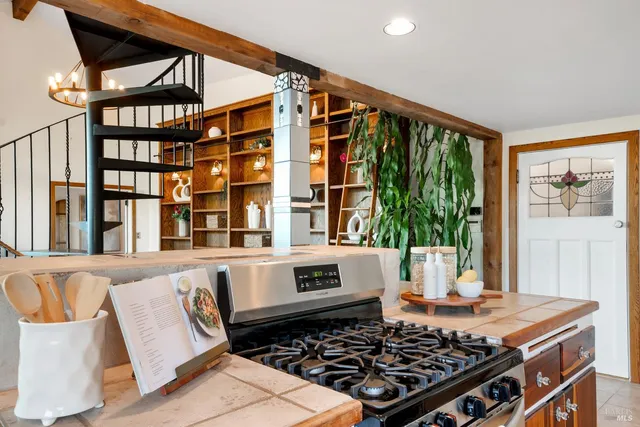 $995,000 | 12303 Margie Lane, Glen Ellen, CA 95442