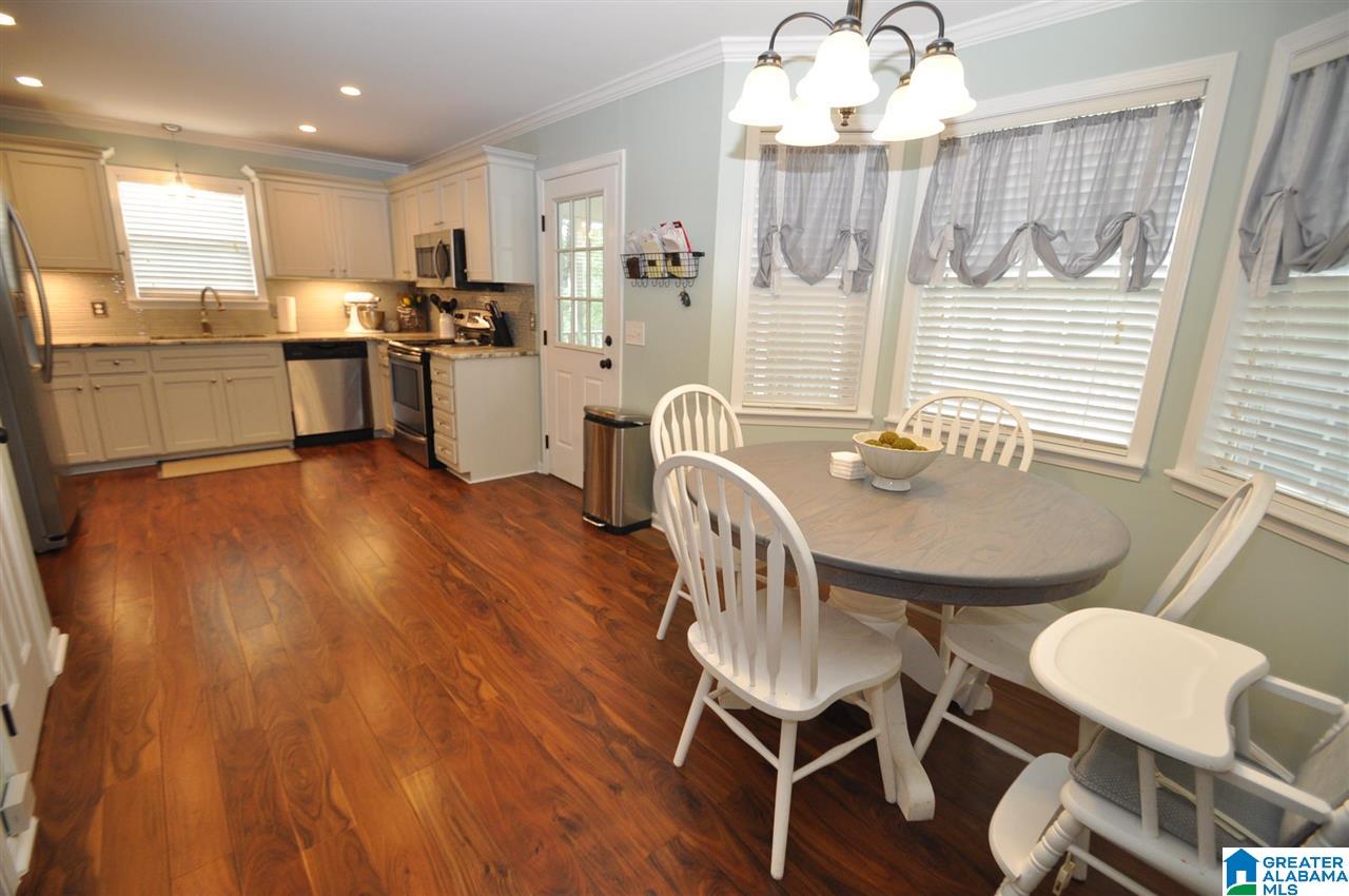 212 Forest Parkway Alabaster, AL 35007 - Photo 8 of 14