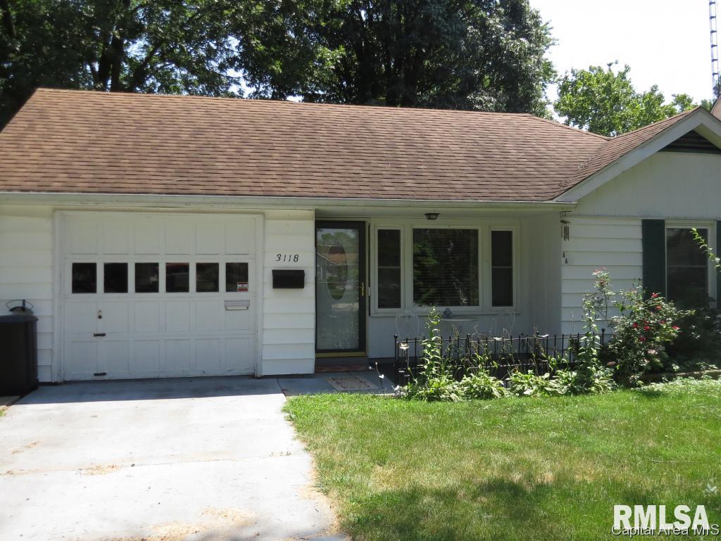 3118 Carman Avenue Springfield, IL 62703 - Photo 1 of 17