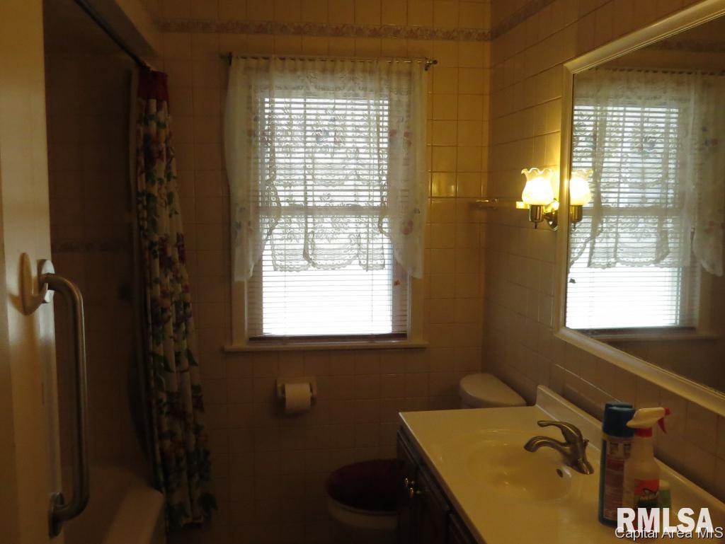 3118 Carman Avenue Springfield, IL 62703 - Photo 7 of 17