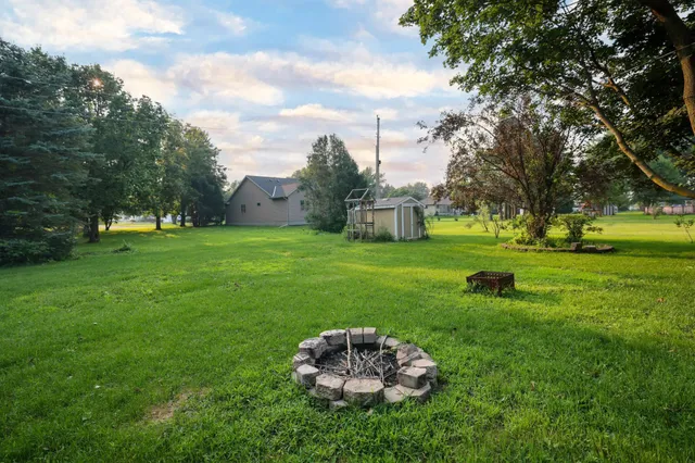 $229,000 | 213 5th Street Northeast, Grand Meadow, MN 55936