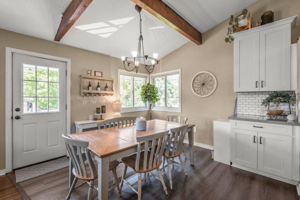 1695 Silver Lake Road Northwest New Brighton, MN 55112 - Photo 12 of 31