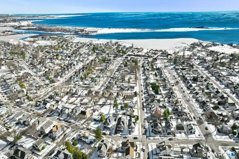 $799,000 | 90 Clarkson Street, Bridgeport, CT 06605