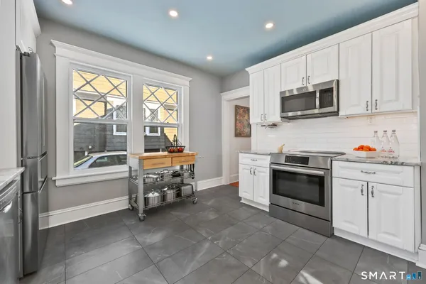 $799,000 | 90 Clarkson Street, Bridgeport, CT 06605