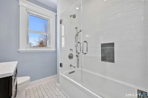 $799,000 | 90 Clarkson Street, Bridgeport, CT 06605