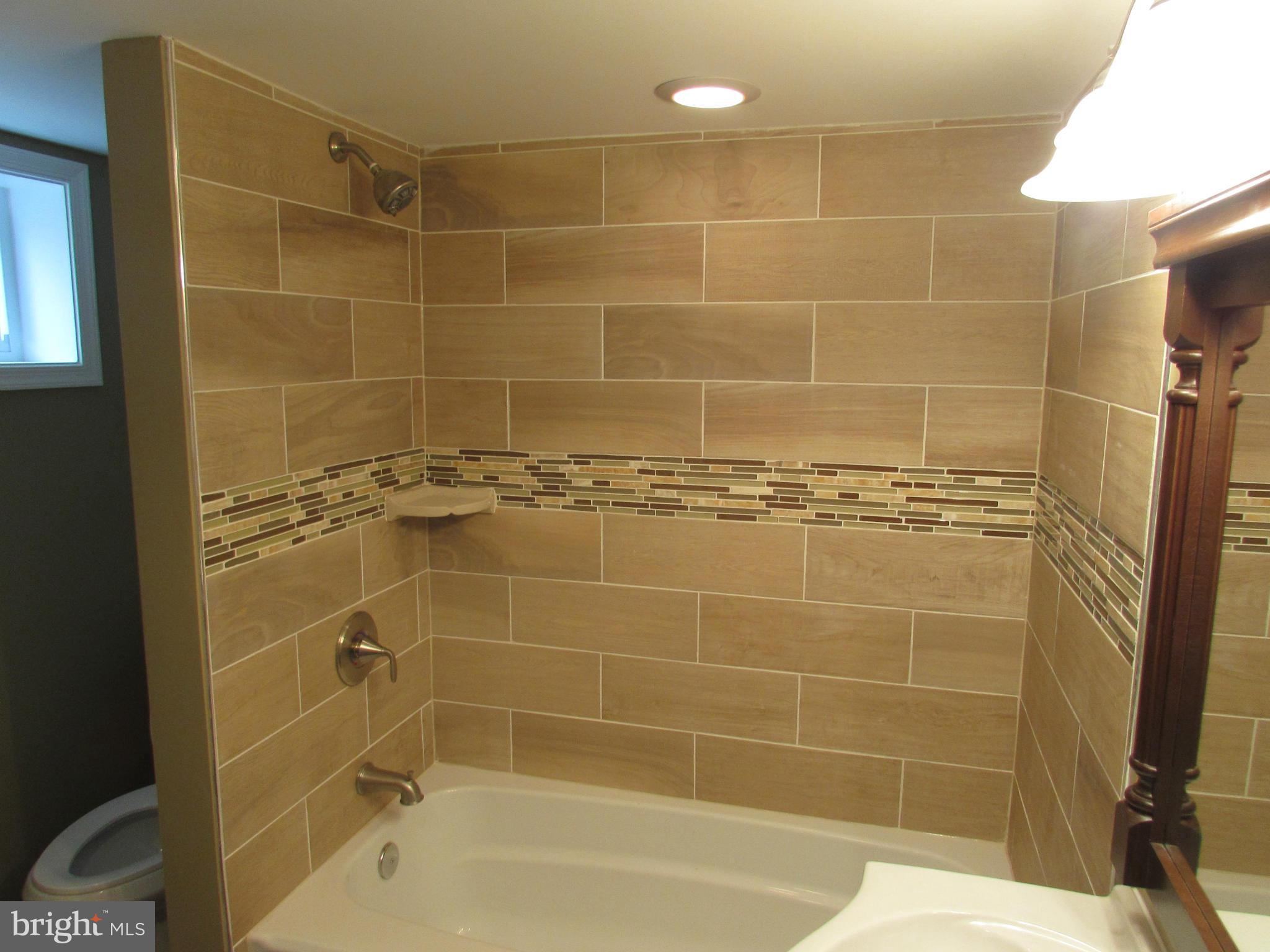 4024 2nd Street Southwest Washington, DC 20032 - Photo 12 of 30 Bath
