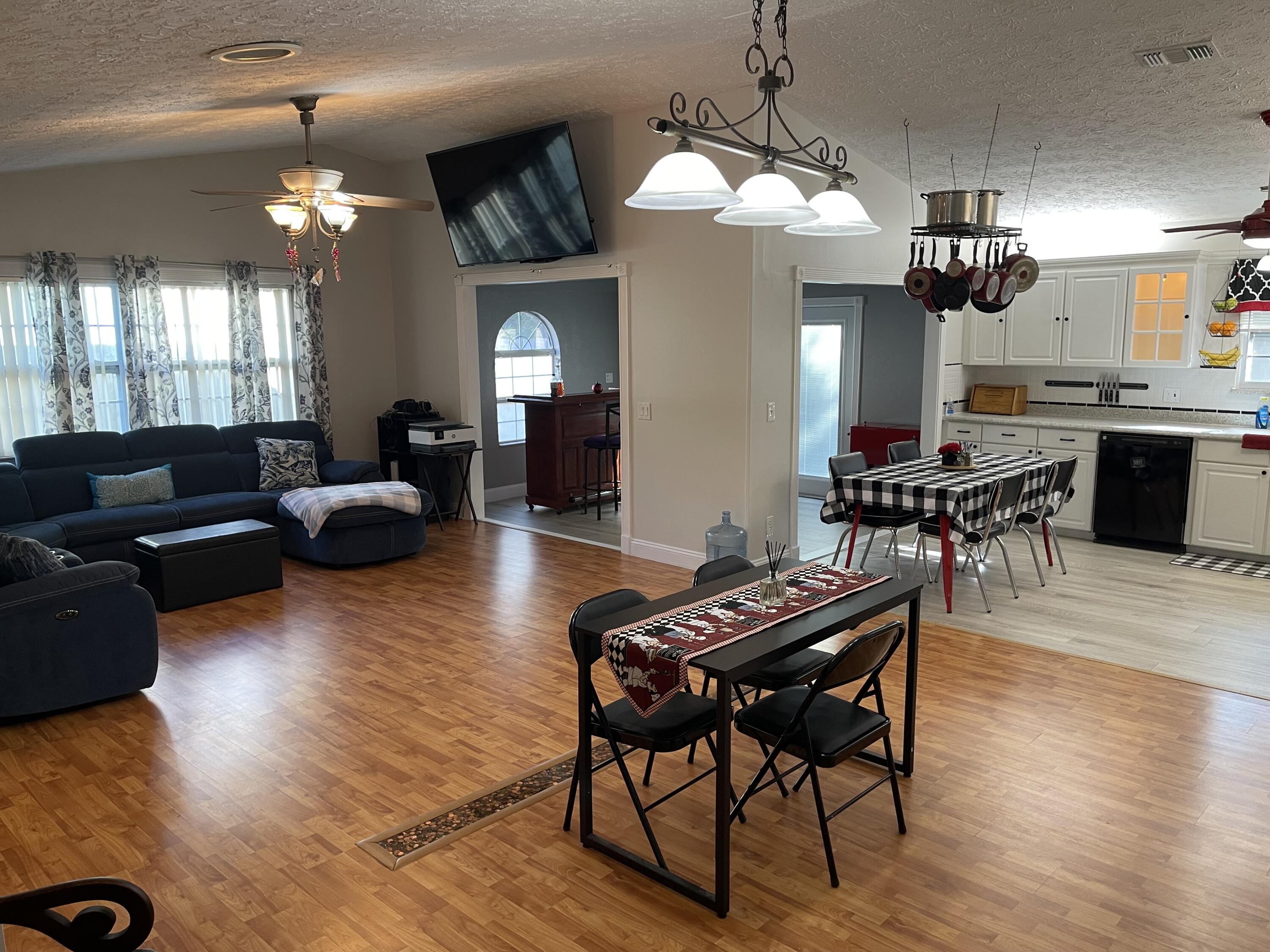 4222 Southeast Satinleaf Place Stuart, FL 34997 - Photo 2 of 3 IMG_4759