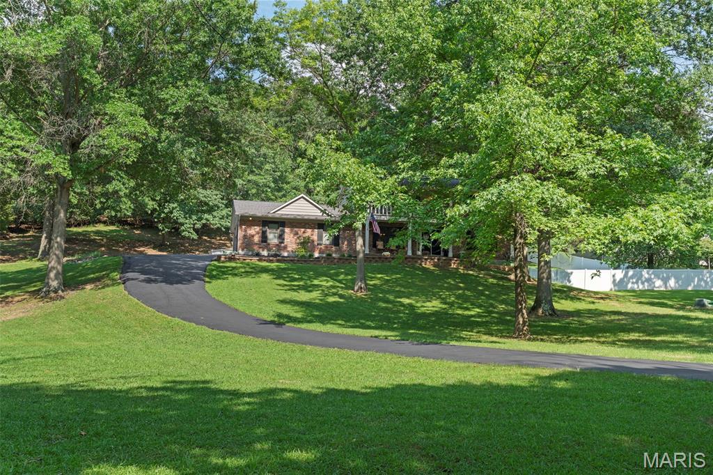 2710 Wild Valley Drive High Ridge, MO 63049 - Photo 9 of 79