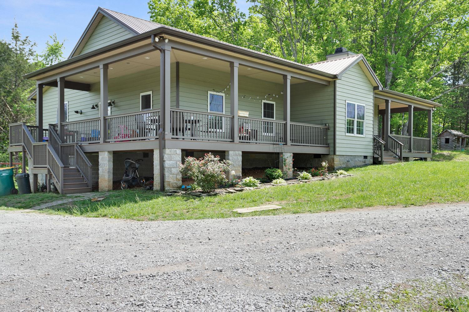 5463 Harris Cemetery Road Chapel Hill, TN 37034 - Photo 3 of 30 Gallery Image 3