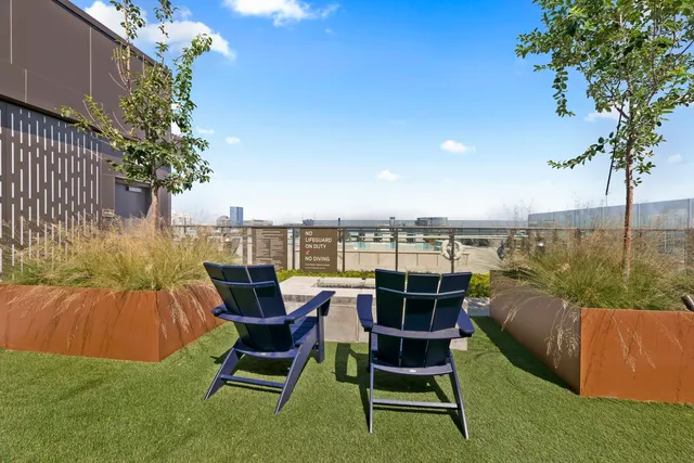 $999,999 | 1212 Demonbreun Street, Unit 1802, Nashville, TN 37203