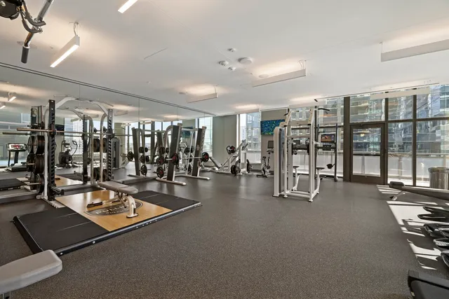 $999,999 | 1212 Demonbreun Street, Unit 1802, Nashville, TN 37203