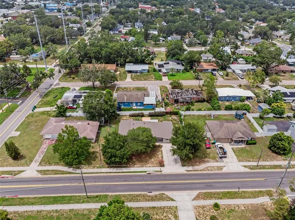 $290,000 | 203 East Lakeview Avenue, Eustis, FL 32726